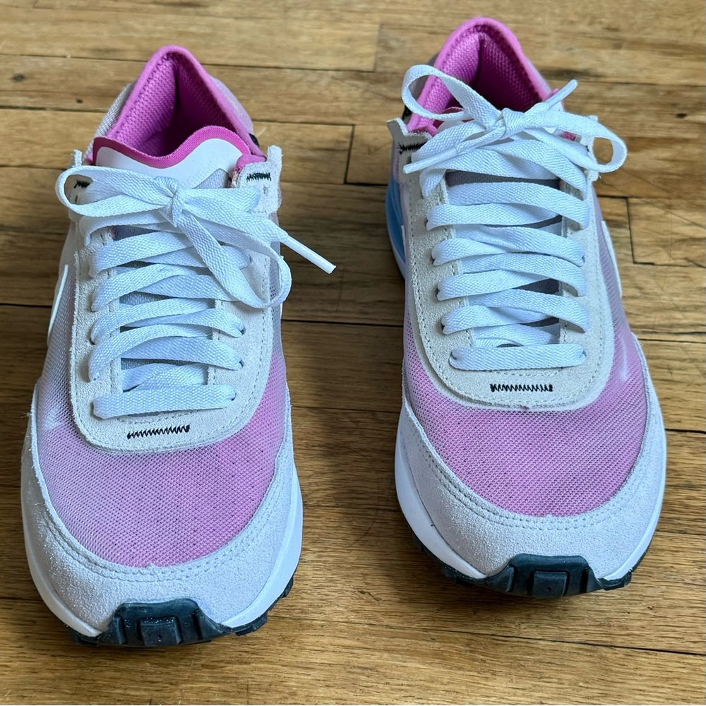 Nike Waffle One - Like New!